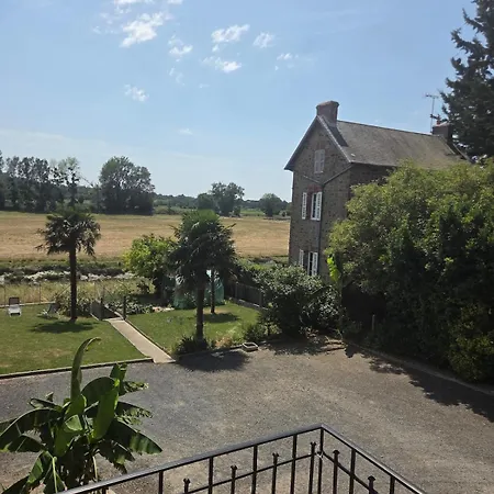 Maison De Maitre Au Bord Des Greves, 30' Du Mont Saint Michel منزل للإقامة *
