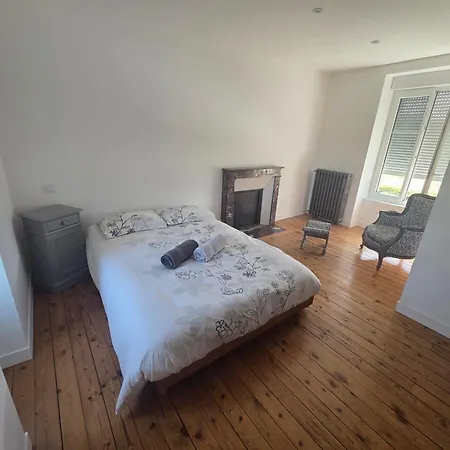 Maison De Maitre Au Bord Des Greves, 30' Du Mont Saint Michel Accommodatie bij particulieren *